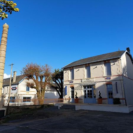 Au Grain D'Orge Villa Echire Bagian luar foto