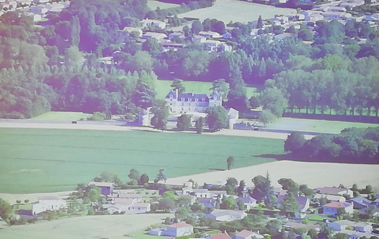 Au Grain D'Orge Villa Echire Bagian luar foto