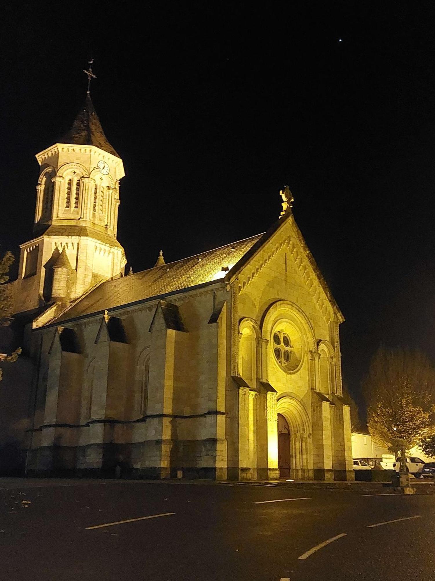 Au Grain D'Orge Villa Echire Bagian luar foto